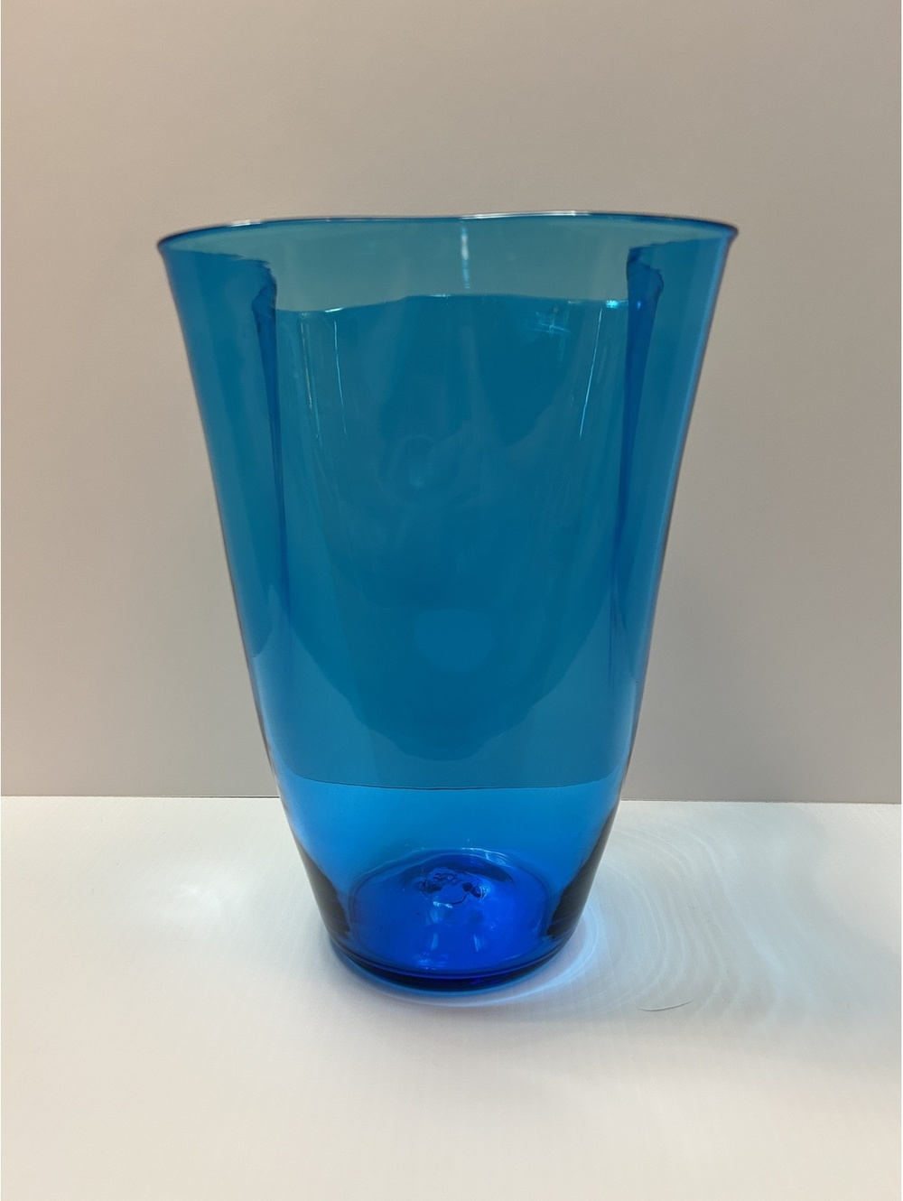 Blenko 404 Vase in Turquoise - medium Size 11 inches Tall
